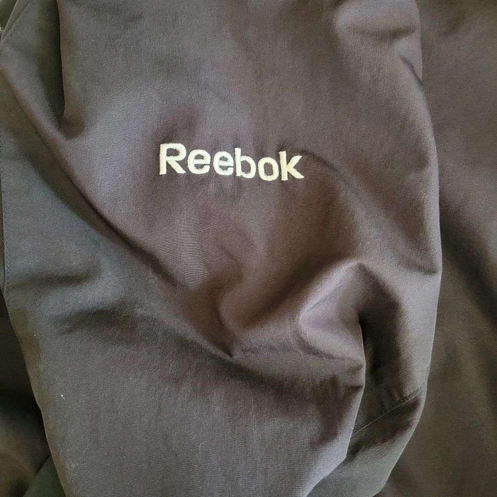 Vtg Oakland Raiders NFL Womens M Reebok On Field Windbreaker Jacket‎ PLEASE READ